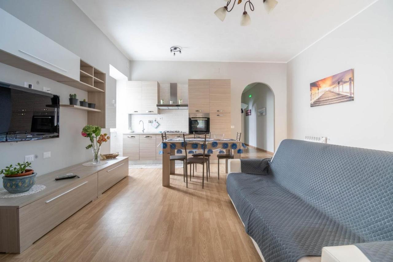 Ferienwohnung Casa Ilaria Ladispoli Exterior foto